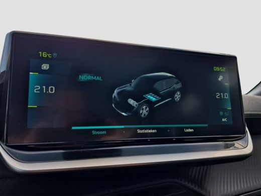 Peugeot e-2008 EV GT Pack 50 kWh Leder/Alcantara | Panoramadak | Stoel + Voorruitverwarming ActivLease financial lease