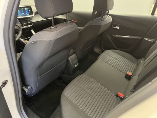 Peugeot e-208 EV Active 50 kWh Carplay | Cruise Control | Airco | Elek. Ramen | Centrale Vergrendeling | DAB | ... ActivLease financial lease
