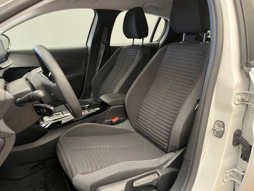 Peugeot e-208 EV Active 50 kWh Carplay | Cruise Control | Airco | Elek. Ramen | Centrale Vergrendeling | DAB | ... ActivLease financial lease