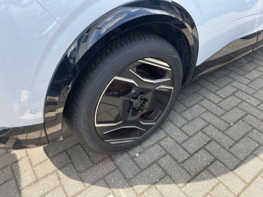 Peugeot e-3008 GT 73 kWh | Achteruitrijcamera | Apple Carplay/Android Auto|telefoonintegratie premium | Bluetoot... ActivLease financial lease