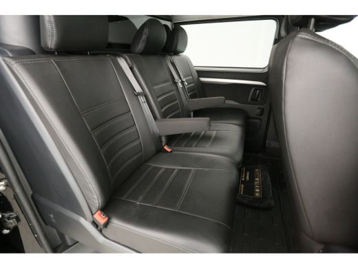 Peugeot Expert 2.0 BlueHDI 145PK L3H1 | DC | Airco | Carplay | Cruise | 2xSchuifdeur | Parkeersensoren ActivLease financial lease