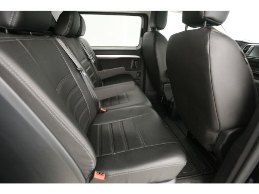 Peugeot Expert 2.0 BlueHDI 145PK L3H1 | DC | Airco | Carplay | Cruise | 2xSchuifdeur | Parkeersensoren ActivLease financial lease