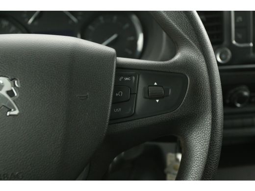 Peugeot Expert 2.0 BlueHDI 145PK L3H1 | DC | Airco | Carplay | Cruise | 2xSchuifdeur | Parkeersensoren ActivLease financial lease