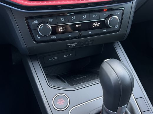 Seat Ibiza 1.0 EcoTSI FR Business Connect | Virtual Cockpit | Carplay | ACC | Camera | LED ActivLease financial lease