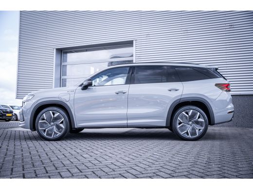 Skoda Kodiaq Sportline Business | Achteruitrijcamera | Crew Protect Assist | Cruise control met speedlimiter ActivLease financial lease
