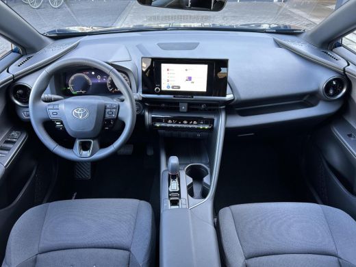 Toyota C-HR 1.8 Hybrid 140 Dynamic | Nieuwe auto | Direct uit voorraad leverbaar | ActivLease financial lease