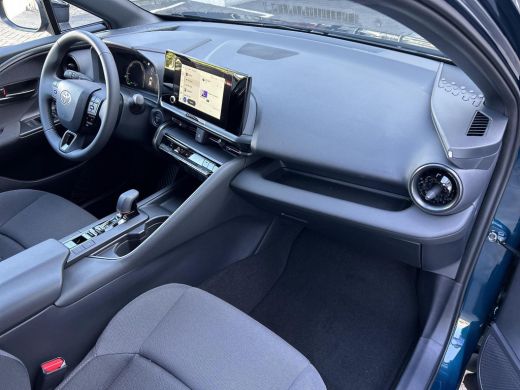 Toyota C-HR 1.8 Hybrid 140 Dynamic | Nieuwe auto | Direct uit voorraad leverbaar | ActivLease financial lease