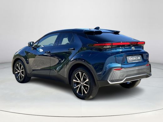 Toyota C-HR 1.8 Hybrid 140 Dynamic | Nieuwe auto | Direct uit voorraad leverbaar | ActivLease financial lease