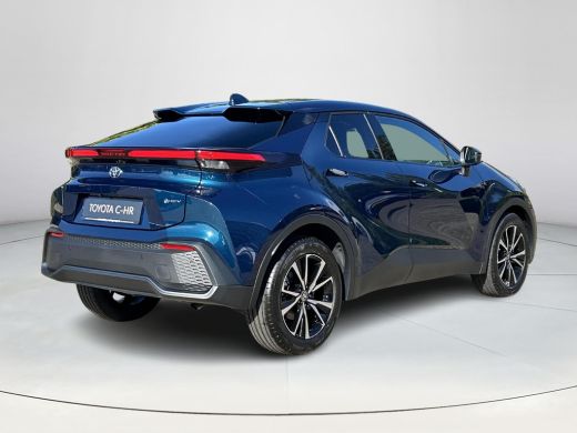Toyota C-HR 1.8 Hybrid 140 Dynamic | Nieuwe auto | Direct uit voorraad leverbaar | ActivLease financial lease