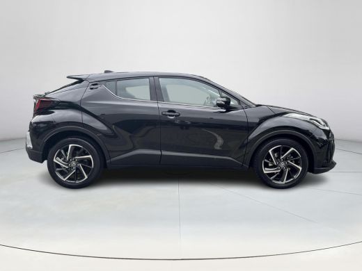Toyota C-HR 1.8 Hybrid Dynamic | 06-10141018 Voor meer informatie ActivLease financial lease
