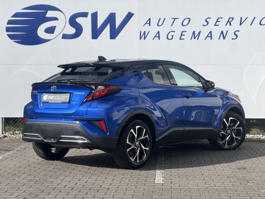 Toyota C-HR 2.0 Hybrid Team D | Navi | Carplay | Dodehoek | Park Assist | Camera ActivLease financial lease