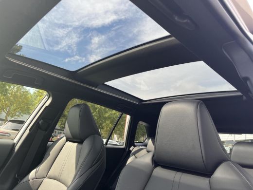 Toyota Corolla Cross Hybrid 180 Executive | Nieuw te bestellen | ActivLease financial lease