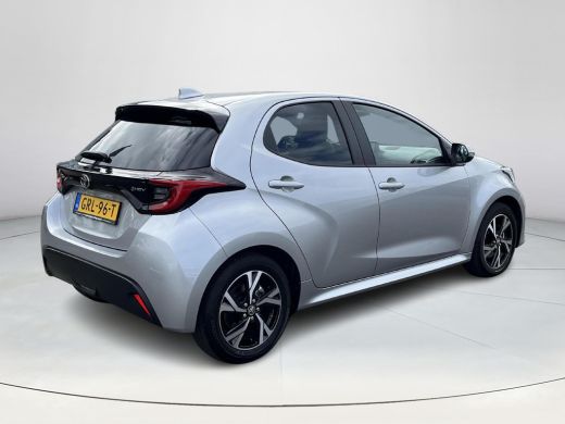 Toyota Yaris 1.5 Hybrid 115 First Edition | Navigatie | Apple CarPlay/Android auto | Achteruitrijcamera ActivLease financial lease
