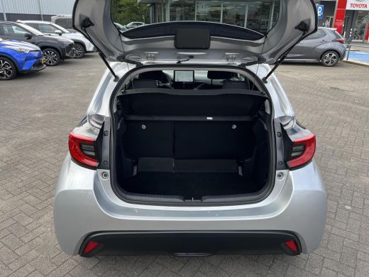 Toyota Yaris 1.5 Hybrid 115 First Edition | Navigatie | Apple CarPlay/Android auto | Achteruitrijcamera ActivLease financial lease