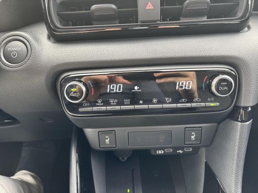 Toyota Yaris 1.5 Hybrid 130 Executive | Nieuw te bestellen | ActivLease financial lease