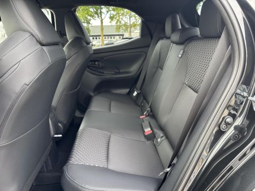 Toyota Yaris 1.5 Hybrid 130 Executive | Nieuw te bestellen | ActivLease financial lease