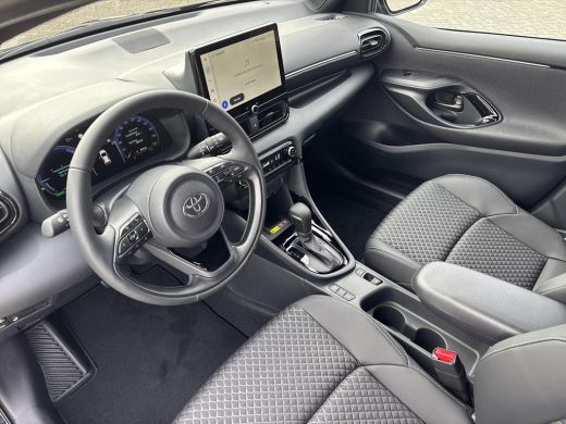 Toyota Yaris 1.5 Hybrid 130 Executive | Nieuw te bestellen | ActivLease financial lease