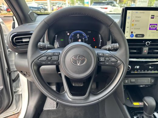 Toyota Yaris Cross 1.5 Hybrid 130 Dynamic Comfort Pack | 06-10141018 Voor meer informatie ActivLease financial lease
