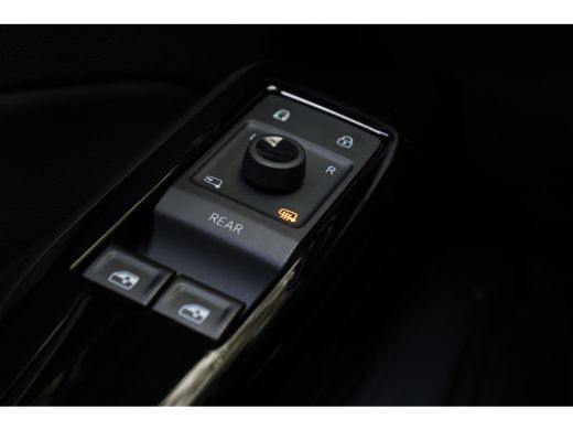 Volkswagen ID.4 GTX Advantage 4Motion 77 kWh | DEALER OH! | ELEKTR. TREKHAAK | PARK SENS V+A | STOEL- STUURVERWAR... ActivLease financial lease