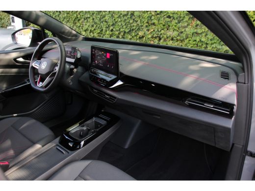 Volkswagen ID.4 GTX Advantage 4Motion 77 kWh | DEALER OH! | ELEKTR. TREKHAAK | PARK SENS V+A | STOEL- STUURVERWAR... ActivLease financial lease