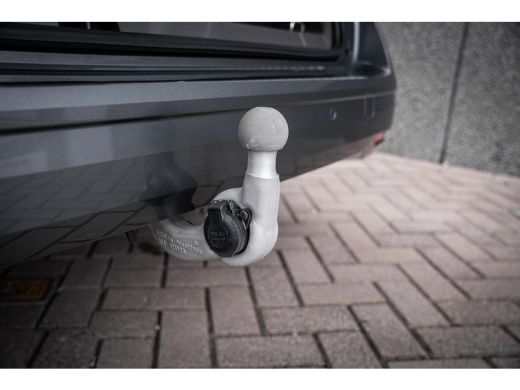 Volkswagen Multivan 1.4 eHybrid TREKHAAK - AUTOM DEUREN - CAMERA ActivLease financial lease