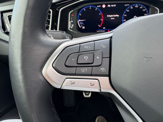 Volkswagen Polo 1.0 TSI 95 pk R-Line Business | Panoramadak | Navi | LED Matrix | Apple Carplay | 18" LM Velgen | ActivLease financial lease