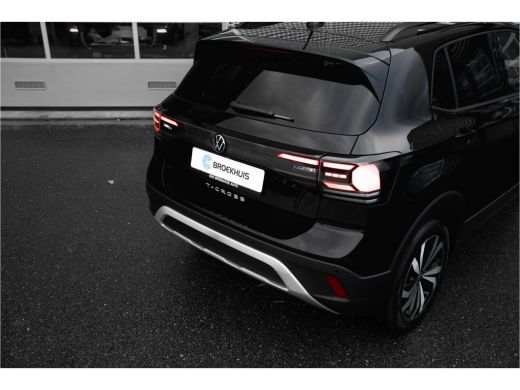 Volkswagen T-Cross 1.0 TSI Life Edition | Trekhaak | Navigatie | PDC V+A | Apple Carplay | Camera achter | ActivLease financial lease