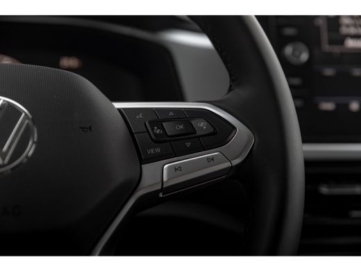 Volkswagen T-Roc Life Edition | 'App-Connect' draadloze smartphone integratie | 'App-Connect' smartphone integrati... ActivLease financial lease