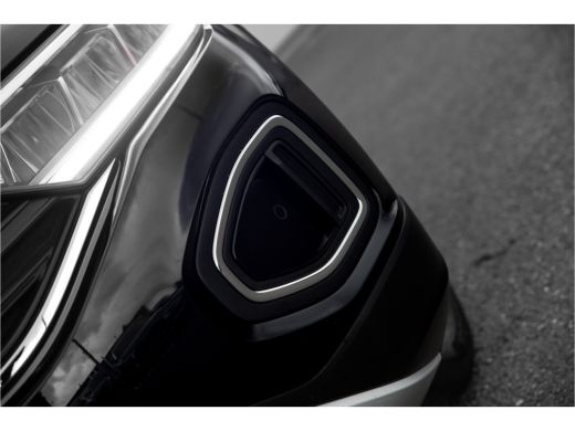 Volkswagen T-Roc Life Edition | 'App-Connect' draadloze smartphone integratie | 'App-Connect' smartphone integrati... ActivLease financial lease