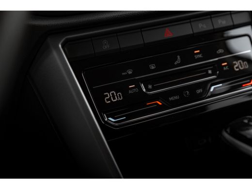 Volkswagen T-Roc Life Edition | 'App-Connect' draadloze smartphone integratie | 'App-Connect' smartphone integrati... ActivLease financial lease