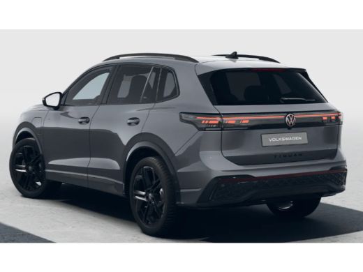 Volkswagen Tiguan 1.5 eHybrid 204pk R-Line Edition | Trekhaak | Stoel & Stuurverwarming | Achteruitrijcamera | 20" ... ActivLease financial lease