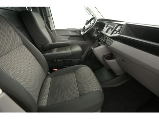 Volkswagen Transporter 2.0 TDI 150PK L2H1 | Automaat | Airco | Camera | Cruise | Carplay | Navigatie | PDC | Trekhaak | ... ActivLease financial lease