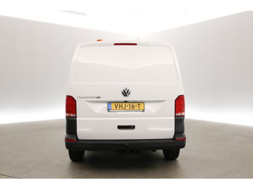 Volkswagen Transporter 2.0 TDI L2H1 | Camera | Airco | Cruise | Carplay | 2xSchuifdeur | Navigatie | Trekhaak ActivLease financial lease