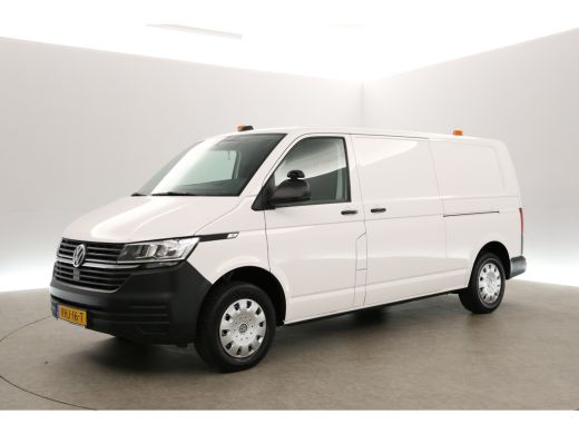 Volkswagen Transporter 2.0 TDI L2H1 | Camera | Airco | Cruise | Carplay | 2xSchuifdeur | Navigatie | Trekhaak ActivLease financial lease