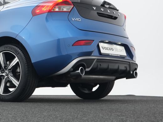 Volvo  V40 1.5 T3 Polar+ Sport Luxury | Standkachel | Panoramadak | Keyless Entry | Harman Kardon | Camera |... ActivLease financial lease