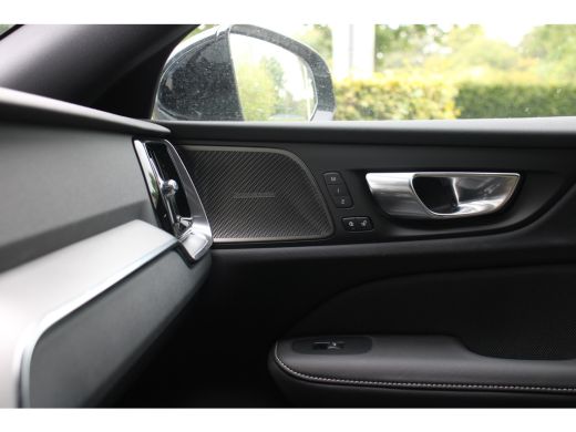 Volvo  V60 2.0 T6 Plug-in hybrid AWD Plus Dark | Trekhaak | 360 Camera | Harman/Kardon | Memory | Pilot Assist ActivLease financial lease