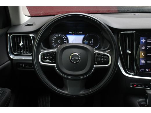 Volvo  V60 2.0 T6 Recharge AWD R-Design | Panoramadak | Adaptive Cruise | BLIS | Camera | Stuur/stoelverwarming ActivLease financial lease