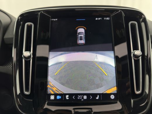 Volvo  XC40 Recharge P8 AWD R-Design [ 3-Fase ] { SOH-89%} (INCL-BTW) *PANO | LEATHER-ALCANTARA | DIGI-COCKPI... ActivLease financial lease