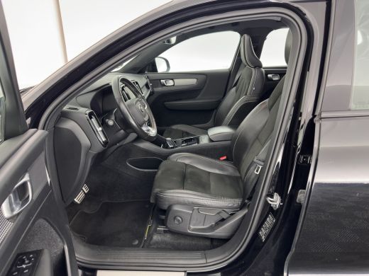 Volvo  XC40 Recharge P8 AWD R-Design [ 3-Fase ] { SOH-89%} (INCL-BTW) *PANO | LEATHER-ALCANTARA | DIGI-COCKPI... ActivLease financial lease