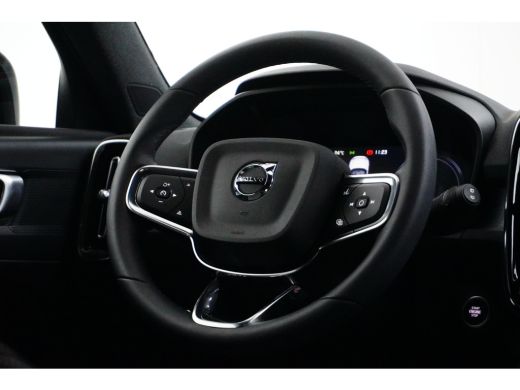 Volvo  XC40 T4 Core Bright | Keyless | Stoel Verwarming | ActivLease financial lease