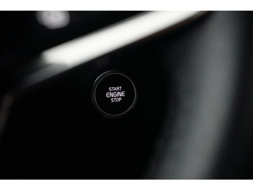 Volvo  XC40 T4 Core Bright | Keyless | Stoel Verwarming | ActivLease financial lease