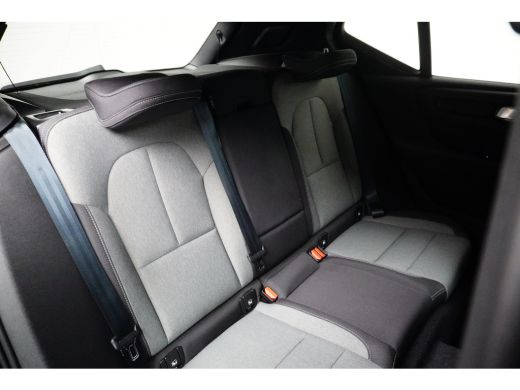 Volvo  XC40 T4 Core Bright | Keyless | Stoel Verwarming | ActivLease financial lease
