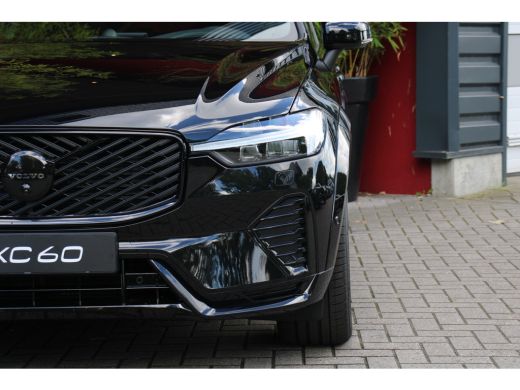Volvo  XC60 2.0 T6 Plug-in hybrid AWD Ultra Black Edition | Luchtvering | Massage | Bowers&Wilkins | 22" Velg... ActivLease financial lease