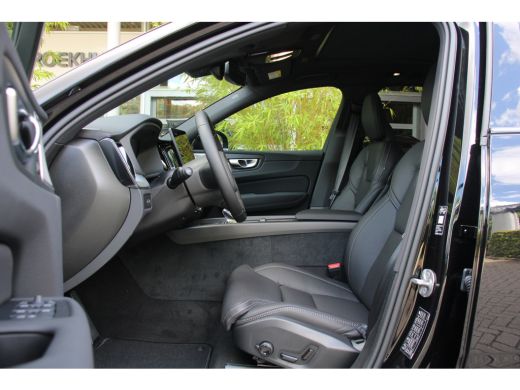 Volvo  XC60 2.0 T6 Plug-in hybrid AWD Ultra Black Edition | Luchtvering | Massage | Bowers&Wilkins | 22" Velg... ActivLease financial lease