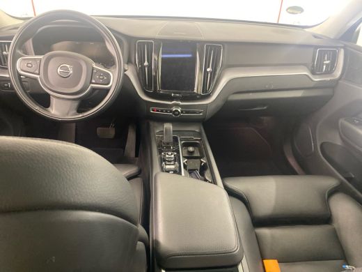Volvo  XC60 B5 Momentum Exclusive | Harman Kardon | Pano | 360cam | ActivLease financial lease