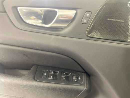 Volvo  XC60 B5 Momentum Exclusive | Harman Kardon | Pano | 360cam | ActivLease financial lease