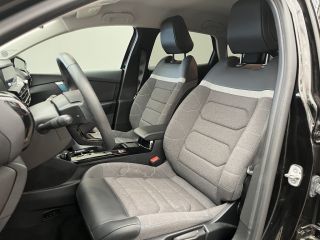 Citroën ë-C4 Feel Pack 50 kWh Camera | Carplay | Cruise | Apple/Android Carplay | 18" Lichtmetaal | Virtueel D...
