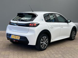 Peugeot e-208 EV Active 50 kWh Carplay | Cruise Control | Airco | Elek. Ramen | Centrale Vergrendeling | DAB | ...