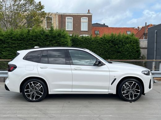 BMW iX3 High Executive 80 kWh | Shadow Line | 20" LM velgen | All-Season banden | H&K Audio | Navigatie |... ActivLease financial lease