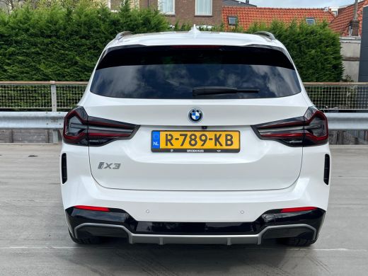 BMW iX3 High Executive 80 kWh | Shadow Line | 20" LM velgen | All-Season banden | H&K Audio | Navigatie |... ActivLease financial lease